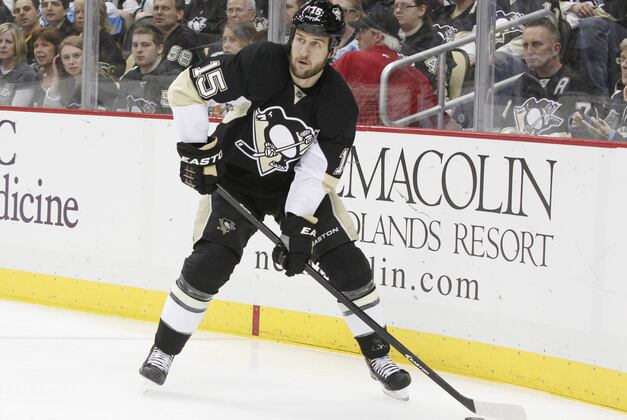 New Hybrid Icing Rule Pain to Penguins' Glass
