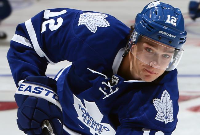 Hi-res-183178639-mason-raymond-of-the-toronto-maple-leafs-warms-up_crop_north