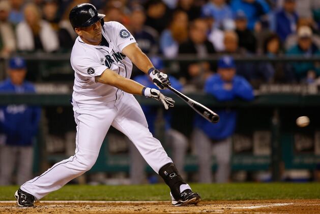 Report: Morales to Reject M's Qualifying Offer