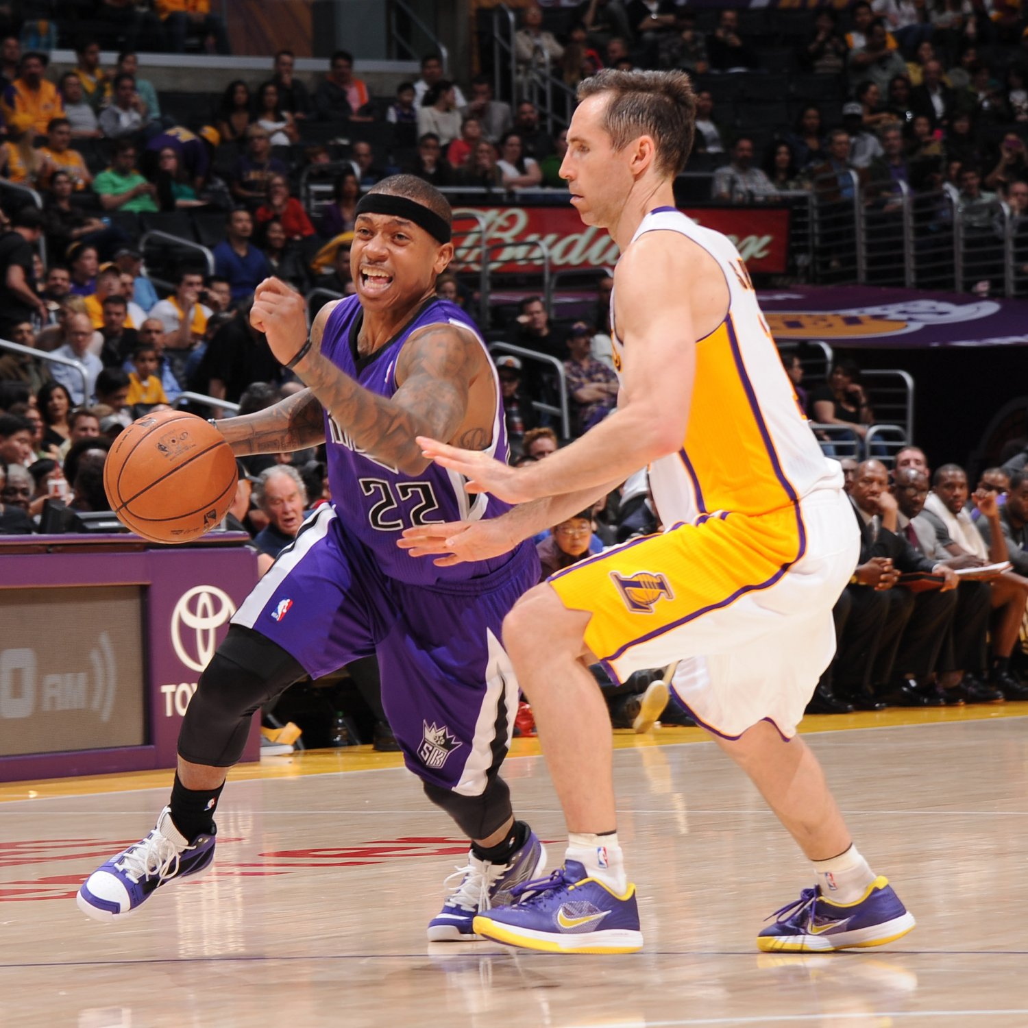 Kings vs. Lakers: Complete Viewing Guide for Western Conference Clash | Bleacher Report