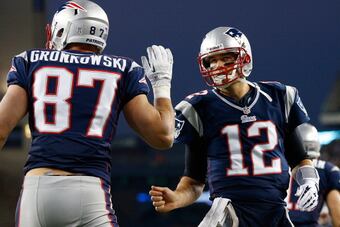 156661612-rob-gronkowski-of-the-new-england-patriots-celebrates_crop_north