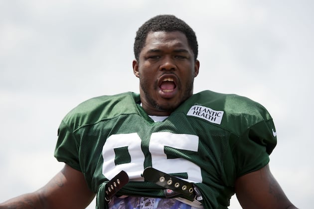 Jets Place LB Antwan Barnes on IR