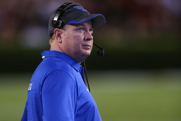 Kentucky's Mark Stoops Senses 'a Little Bit of Urgency' with No. 1 Alabama