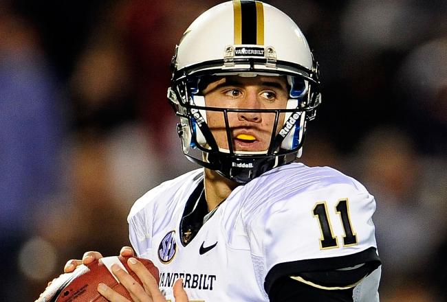 Hi-res-156007310-jordan-rodgers-of-the-vanderbilt-commodores-drops-back_crop_north