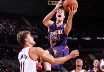 183896594-goran-dragic-of-the-phoenix-suns-goes-to-the-basket_crop_north