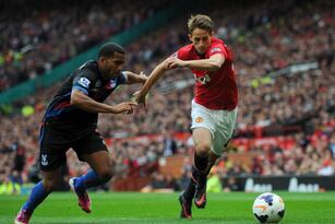 180523869-adnan-januzaj-of-manchester-united-takes-on-jason_crop_north
