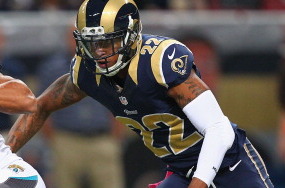 183447409-cecil-shorts-of-the-jacksonville-jaguars-makes-a-catch_crop_north