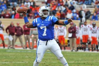 130765962-quarterback-anthony-boone-of-the-duke-blue-devils-sets_crop_north