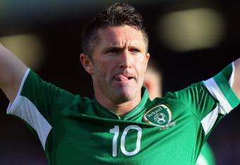 170133125-robbie-keane-of-the-republic-of-ireland-celebrates_crop_north