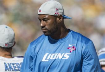 183452940-calvin-johnson-of-the-detroit-lions-did-not-play_crop_north