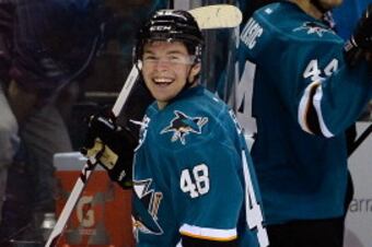 183677211-tomas-hertl-of-the-san-jose-sharks-celebrates-after-he_crop_north