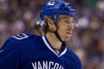 183676887-david-booth-of-the-vancouver-canucks-skates-against-the_crop_north