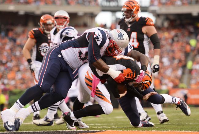 Hi-res-183452558-tommy-kelly-of-the-new-england-patriots-sacks_crop_north