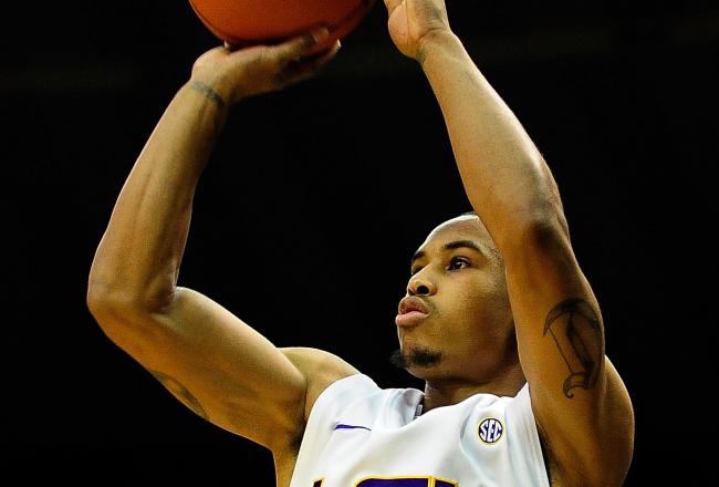 Hi-res-160410158-charles-carmouche-of-the-lsu-tigers-takes-an-open-shot_crop_north