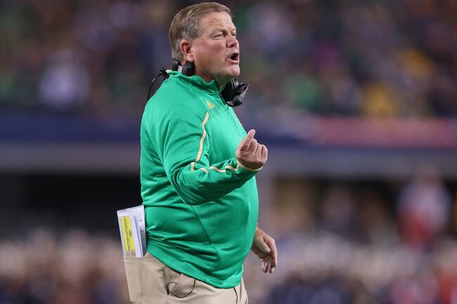 Hi-res-183200964-head-coach-brian-kelly-of-the-notre-dame-fighting-irish_crop_north