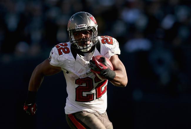 Hi-res-155482404-doug-martin-of-the-tampa-bay-buccaneers-rushes-for-a_crop_north