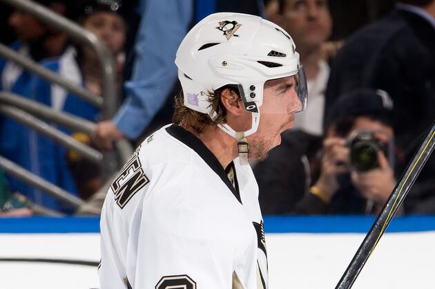 Penguins Pull Past Tampa Bay Lightning