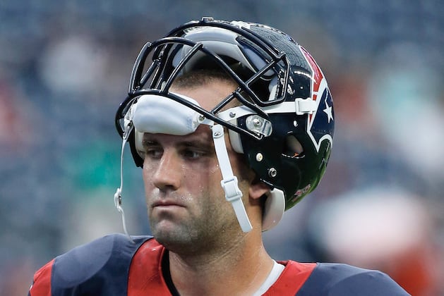 Schaub Exits with Apparent Ankle Injury; Yates in at QB