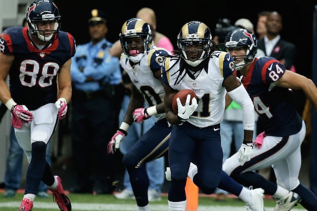 Rams Roll Past Mistake-Prone Texans