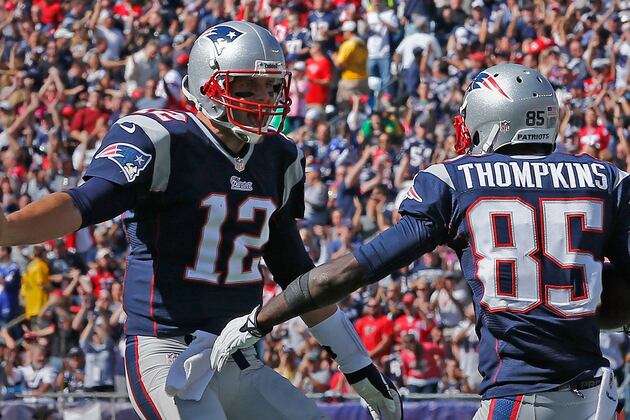 Radio Announcer Goes Nuts over Brady Touchdown