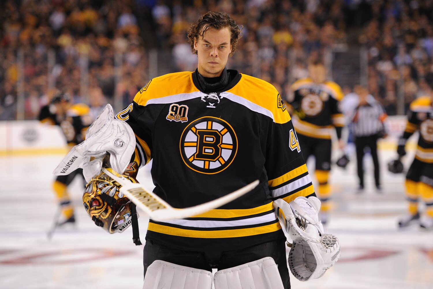 Who are the bruins rivals information