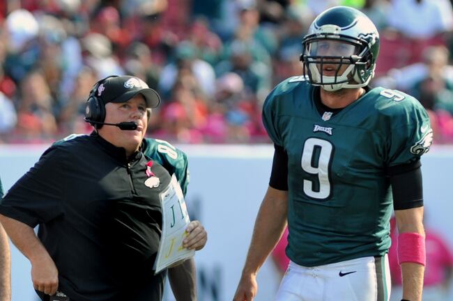 Hi-res-184416368-quarterback-nick-foles-of-the-philadelphia-eagles-talks_crop_north