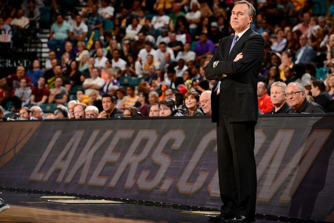 Hi-res-184454574-head-coach-mike-dantoni-of-the-los-angeles-lakers_crop_north