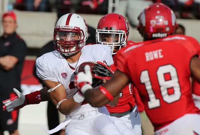 Hi-res-184239610-michael-rector-of-the-stanford-cardinal-catches-the_crop_north