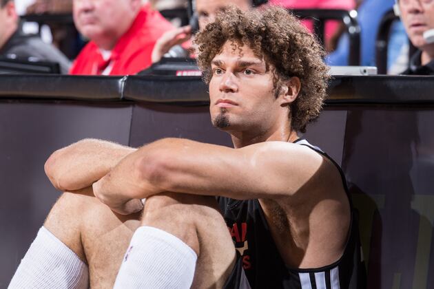Trail Blazers' Free-Throw Routines Range from Elaborate to Simple