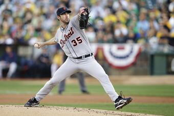 Hi-res-184006179-justin-verlander-of-the-detroit-tigers-pitches-against_crop_north