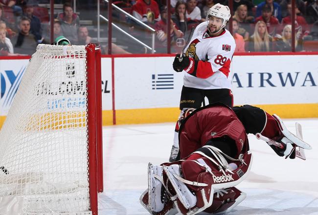 Hi-res-184729023-goaltender-mike-smith-of-the-phoenix-coyotes-allows-the_crop_north