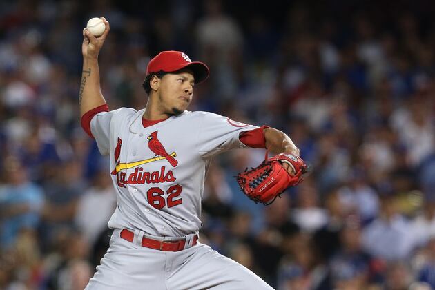 Martinez Picks off Dodgers