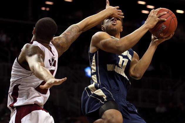 Kethan Savage Flattens a Teammate in Practice