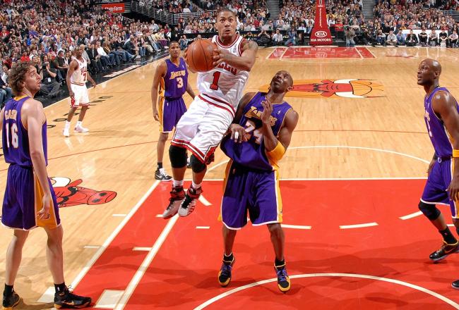 Hi-res-86002040-derrick-rose-of-the-chicago-bulls-goes-up-for-a-layup_crop_north