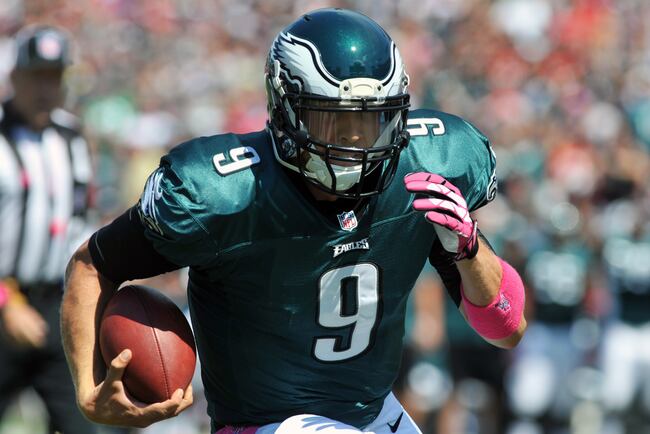 Hi-res-184412296-quarterback-nick-foles-of-the-philadelphia-eagles-runs_crop_north