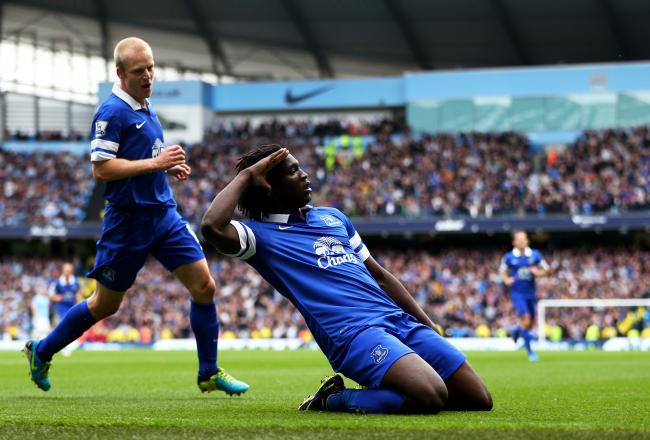 Hi-res-183148293-romelu-lukaku-of-everton-celebrates-with-teammate_crop_north