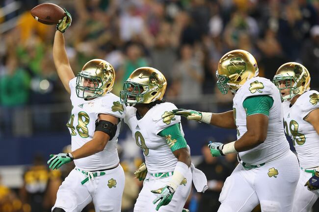 Hi-res-183200914-dan-fox-of-the-notre-dame-fighting-irish-and-jaylon_crop_north