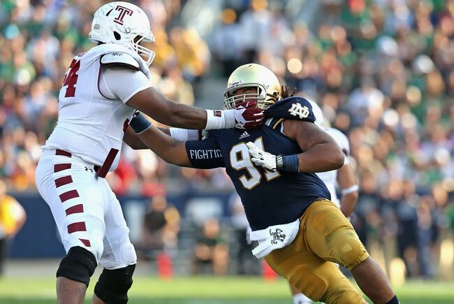 Hi-res-179567878-sheldon-day-of-the-notre-dame-fighting-irish-rushes_crop_north