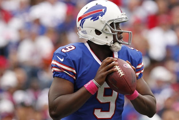 Thad Lewis Fully Participates in Practice