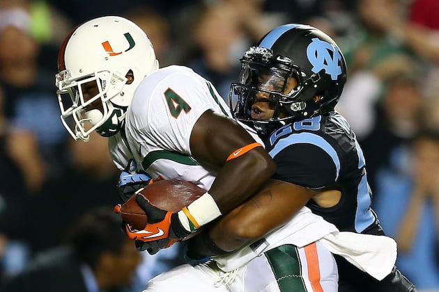 Dorsett Will Miss 4-6 Weeks with Partial MCL Tear; Duke Injuries Not Serious