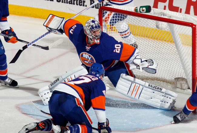 Hi-res-185294688-evgeni-nabokov-of-the-new-york-islanders-skates-against_crop_north