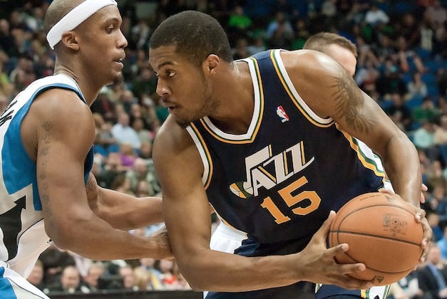 Derrick Favors Reaches Agreement on Contract Extension with Jazz