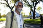 Report: Bill Russell Arrested with Loaded Gun at Airport