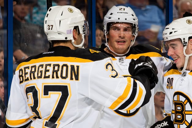 Bergeron Sets Tone in One-Sided Win over Bolts