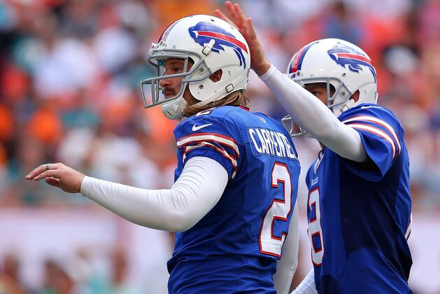 Ex-Dolphin Carpenter Has Happy Return