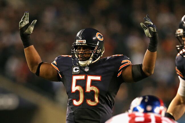 Hi-res-184002390-lance-briggs-of-the-chicago-bears-encourages-the-crowd_crop_north