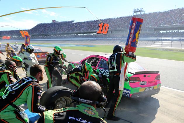 Bungled Pit Stop Dooms Danica Patrick