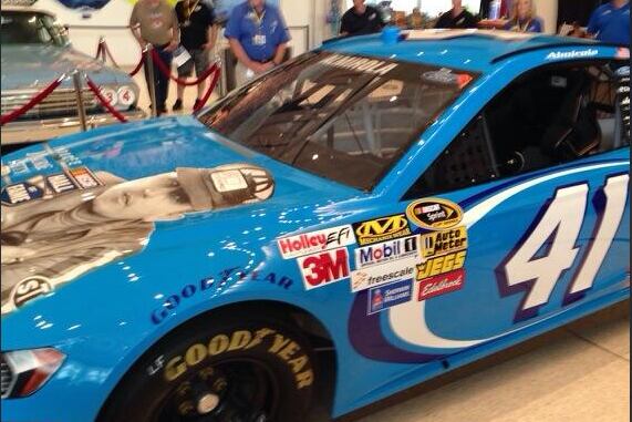 Almirola to Honor Maurice Petty with No. 41 at Martinsville