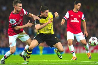 179338264sj00041_arsenal_v__crop_north