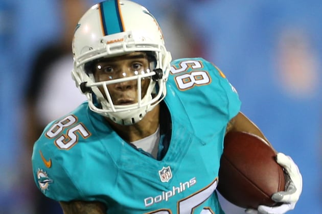 Browns Sign Brian Tyms to Active Roster